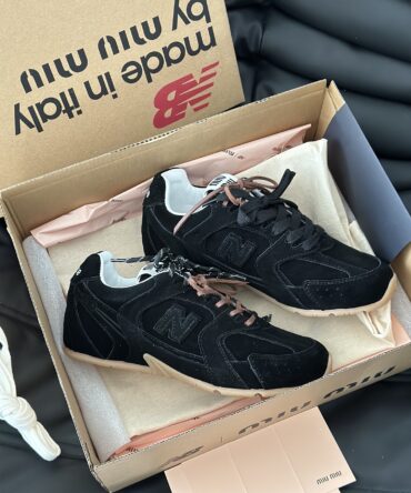 מיו מיו בשיתוף ניו בלאנס