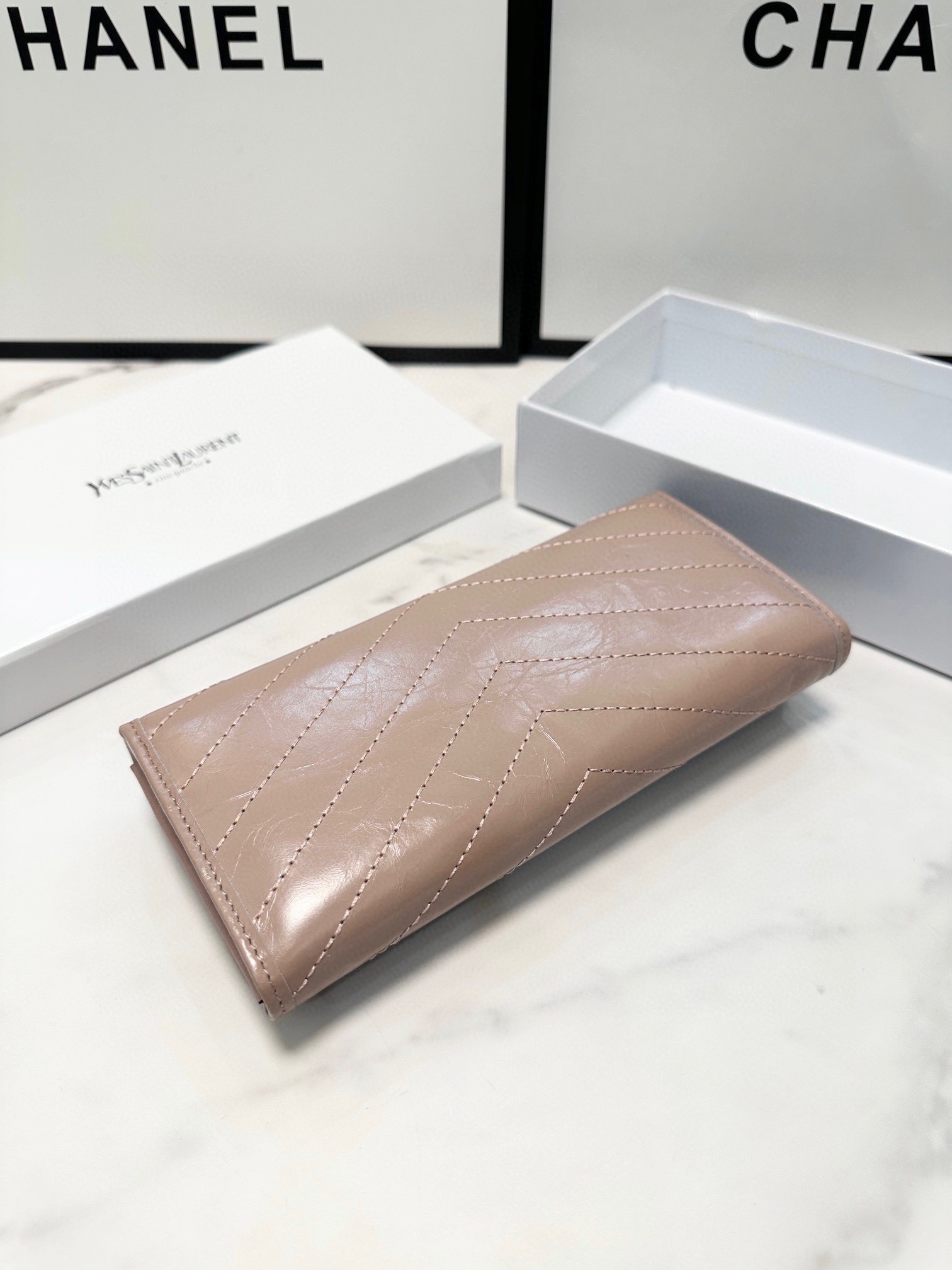 איב סאן לורן YSL – תמונה 2