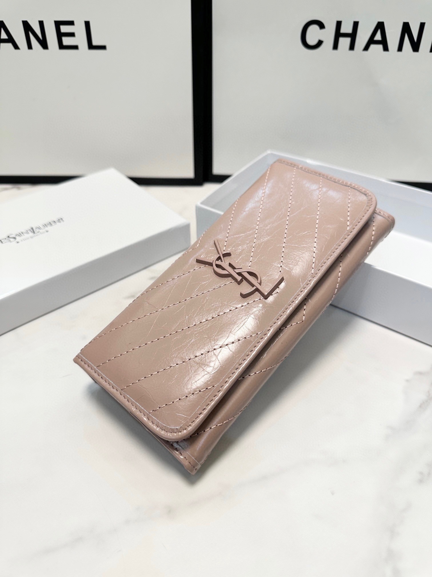 איב סאן לורן YSL – תמונה 3