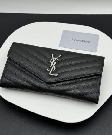 איב סאן לורן YSL