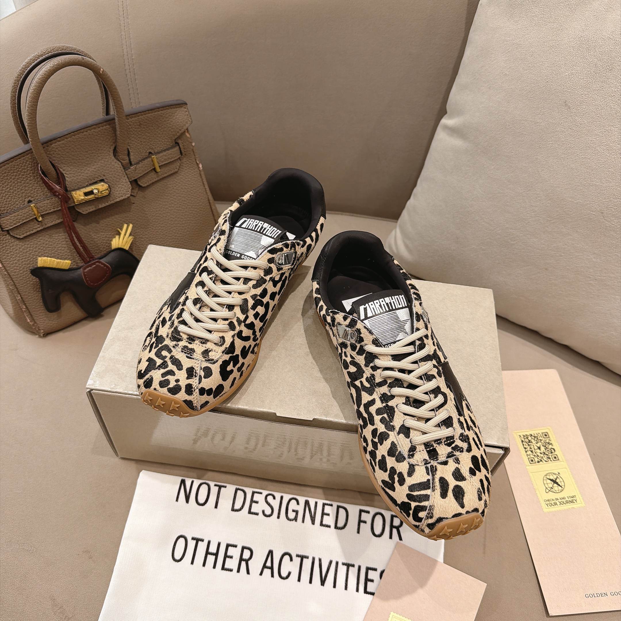 נעלי סניקרס גולדן גוס Golden Goose Sneakers – חום – תמונה 4